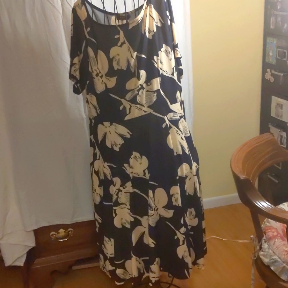 r & b collection dress, sz 1x, black w/yellow flowers